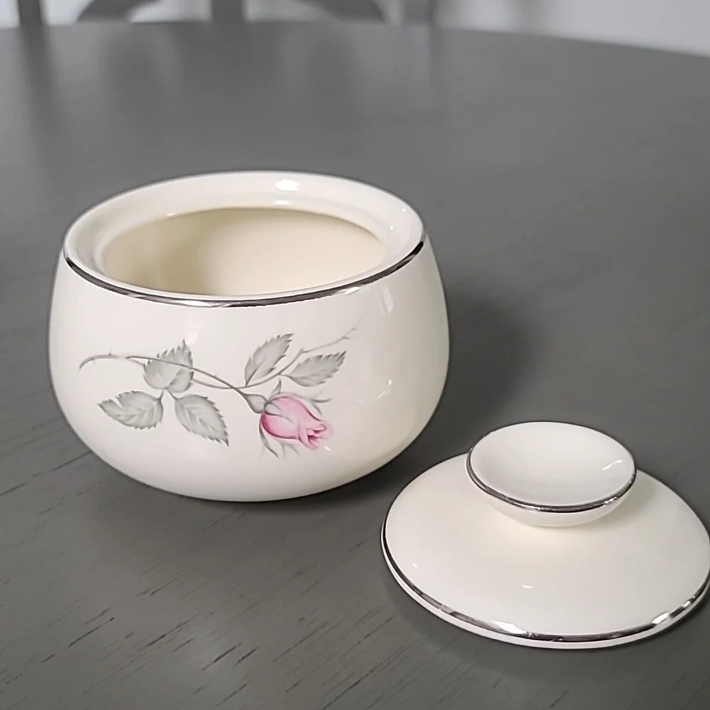 Zylstra Made In USA Floral Cream and Sugar Set
